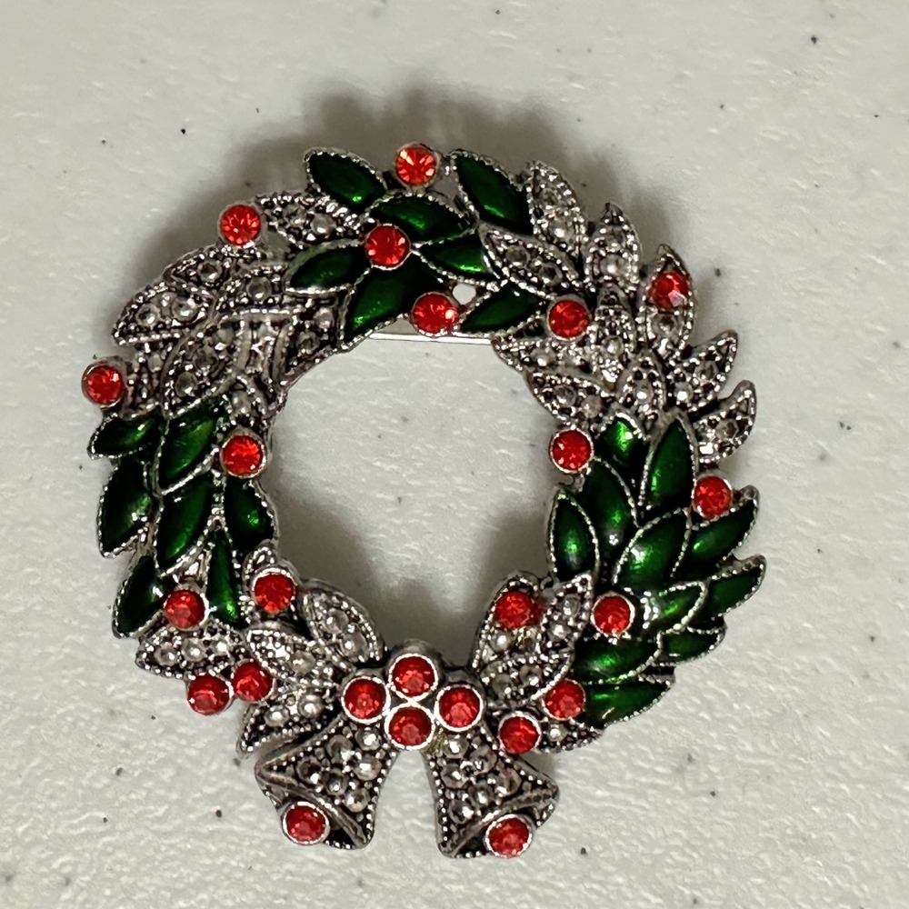 Kenneth Cole Christmas Wreath Brooch Green Enamel Red Rhinestone Silver Tone Pin